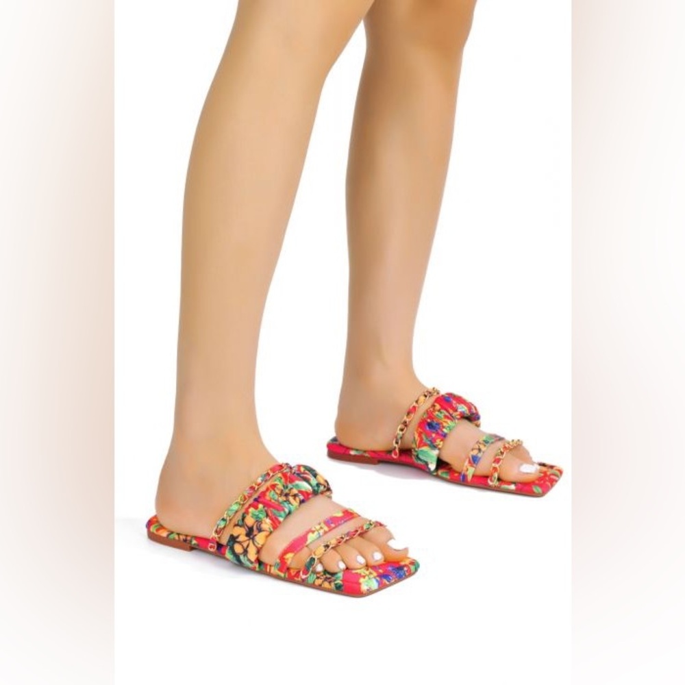 CAPE ROBBIN ARCHI sandals
